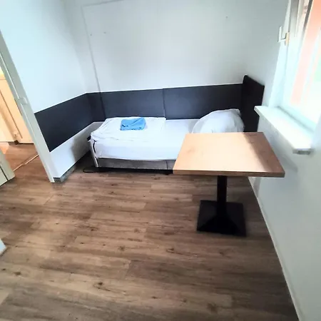 Living 86 Apartment *